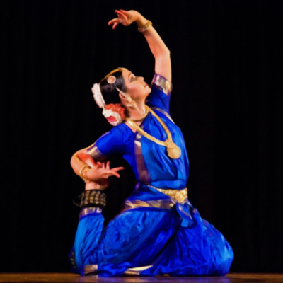 Dance Steps on Shiv Tandaav | सीखें शिव तांडव पर डांस स्टेप्स | Boldsky -  video Dailymotion